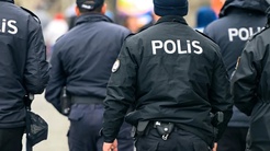 Mersinde şafak vakti dev operasyon! 630 polisle 121 adrese baskın