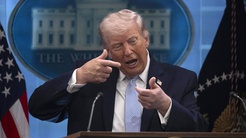 Trumpın ara seçim öncesi İran planı deşifre oldu! Pentagondan saldırı seçenekleri istendi