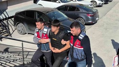 Eskişehirde 3 kardeşe bakan amcasını silahla vuran 15 yaşındaki yeğen adliyede