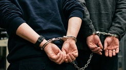 Kırıkkale rüşvet operasyonunda polis memuru ve mübaşir tutuklandı