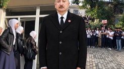 Azerbaycanda başörtüsü krizi büyüyor
