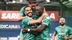 Bu adam 34 yaşında! Aboubakar şov yapmaya devam ediyor