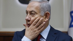 Netanyahuyu sarsan seçim anketi! Rakibi 10 puan öne geçti