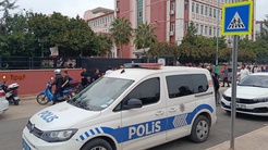 Ortaokulda kız öğrenci sınıf arkadaşını bıçakladı! Okula 1 gün ara verildi