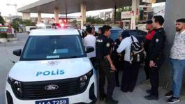 Otobüste tartışan 2 kadın indikleri durakta birbirlerini bıçakladı