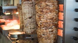 2 döner zincirine FETÖ operasyonu
