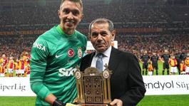 Dursun Özbek açıkladı! Galatasaraydan ayrılan Musleraya yeni görev