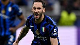 Türkiyeye transfer olacak mı? Hakan Çalhanoğlunun babasından cevap