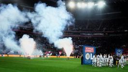 Paris Saint Germain, küme düşen Lyonu kurtarıyor