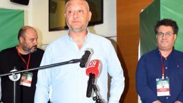 Karşıyakada Aygün Cicibaş kapı kapı dolaşacak