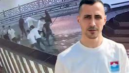 Taksim Meydanında 6 kişi 1 kişiyi döverek öldürdü