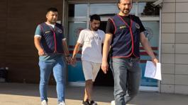 11 yıl hapis cezasıyla aranıyordu, kafede çay içerken yakalandı