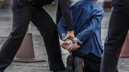 Sivasta casusluk suçundan aranan şahıs kıskıvrak yakalandı