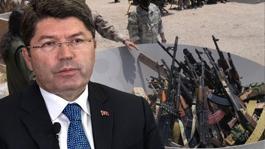 Bakan Tunç, PKKnın silah yakmasını böyle yorumladı: Bugün kardeşliğimize vurulan hançer çıkarıldı