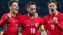 Barcelona ve Bayern Münihten milli yıldızımıza kanca