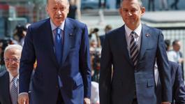 Cumhurbaşkanı Erdoğandan CHP lideri Özele: Ümmetin birliğini savunmak ne zamandan beri suç oldu?
