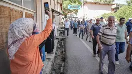 Kadınlar yönetimi devraldı, erkeklerin mahalleye girmesi 1 günlüğüne yasaklandı