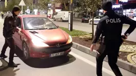 15 yaşındaki sürücü, polisi peşine taktı