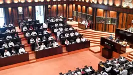 Sri Lankada ekonomik felaket sonrası radikal adım: Milletvekili emekli maaşları tarih oldu