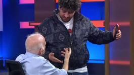 Konuşmayan adam Beyaz Futbol stüdyosunu bastı! Ahmet Çakar delirdi