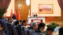 İşte tarihi rapora "hayır" diyen ve çekimser oy kullanan isimler