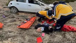 Nevşehirde eşini bıçakladı, Niğdede kaçarken kaza yapıp öldü