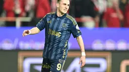 Zirve yarışında fark 4e çıktı! Fenerbahçeden üst üste ikinci puan kaybı