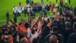 112 yıllık tarihi kulüpte maaşını alamayan işçiler kazan kaldırdı