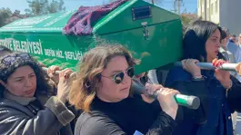 Serminin tabutunu erkeklere taşıtmadılar