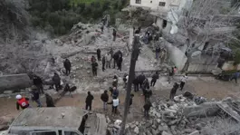 İsrailin Lübnana yönelik saldırılarında can kaybı 912ye yükseldi