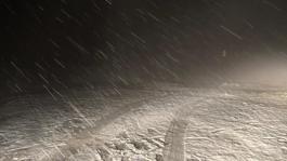 Tatil cennetine nisan ayına günler kala lapa lapa kar yağdı