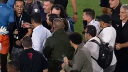 Resmen sıraya girdiler! Yenildikleri maçtan sonra yaptıkları olay oldu