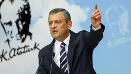 Özgür Özelden "mutlak butlan" çıkışı: Aha da teslim olursam ne olsun