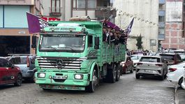 Kamyon kasasına binip gittikleri yer herkesi şaşırttı