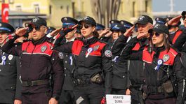 10 bin polisin mezuniyeti öne çekildi