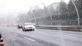 Ankaraya lapa lapa kar yağdı