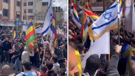 Suriyenin güneyinde bir grup Dürzi, ülkeden ayrılma talebiyle İsrail bayraklı gösteri düzenledi