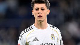 Real Madridde gidecek ve kalacaklar belli oluyor! Arda Güler detayı dikkat çekti