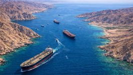 İran, biri İsrail ile bağlantılı iki gemiyi ele geçirdi