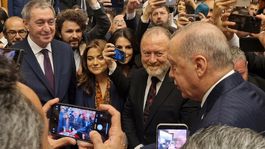 Erdoğan’dan resepsiyona damga vuran soru: “Masa sağlam mı?”