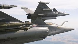 Yunanistan ve Fransanın Türkiye karşıtı hamlesine Rusyadan tehdit: Vururuz