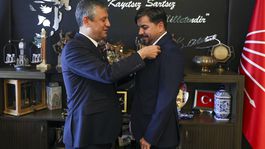CHP, Arif Kocabıyıkın üyelik işlemlerini durdurdu