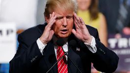 Trumpa anket şoku! Popülaritesi tarihindeki en dip seviyeye indi