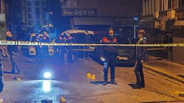 Sevgilisinden ayrılıp alkol alan şahıs etrafa rastgele ateş etti