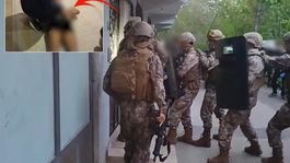 Kıraathane görünümlü kumarhane! Kadınları kullanıp çiftçileri borçlandırmışlar