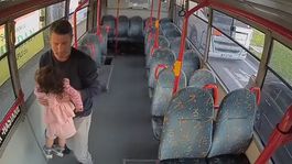 Emekleyerek otobüse binen kız çocuğunu fark eden şoför, o anları anlattı