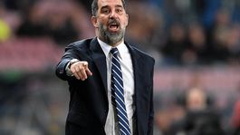 Arda Turan hem Fenerbahçenin hem de Galatasarayın yıldızını istiyor