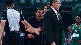 Ergin Ataman, 2-0 öne geçtiği seride Final Four şansını kaçırdı
