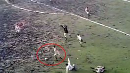 Yok böyle maç! Saha ayrı, oynanan futbol ayrı olay