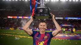 Lewandowski, Barcelona defterini resmen kapattı